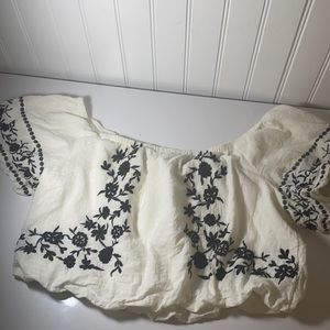 American Eagle off the shoulder top